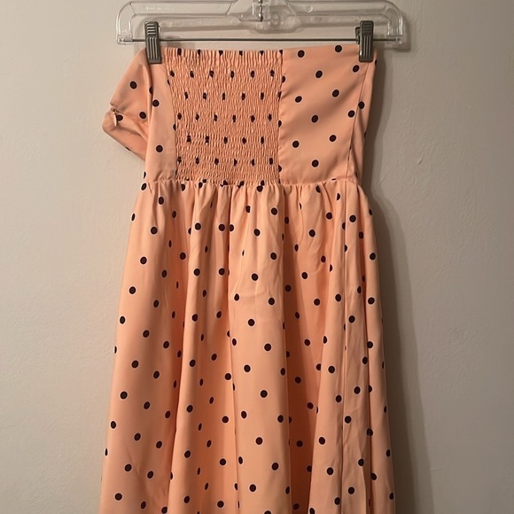 👗Forever 21 Peach polka dot side zipper strapless mini dress size M - Picture 7 of 7